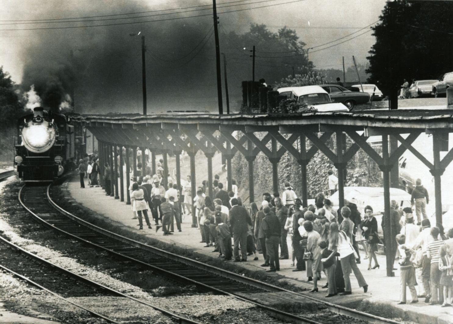 1971-10-11 Railway excursion